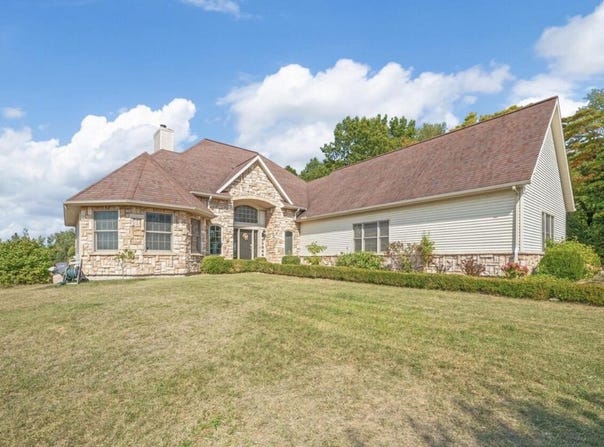 77544 38th Avenue, Covert, MI 49043
