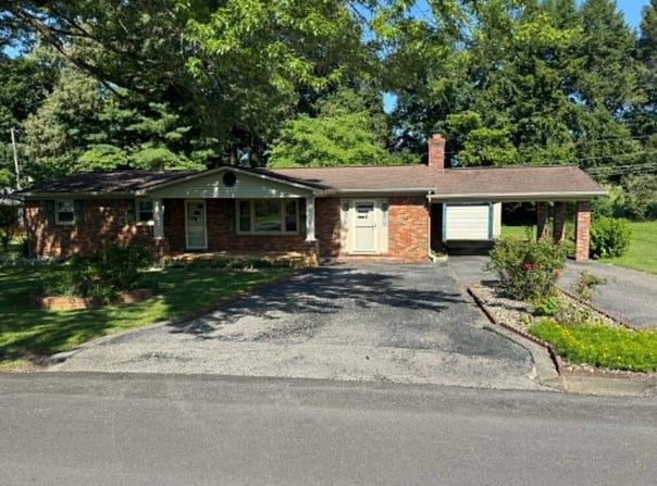 900 Rainbow Drive, albany, KY 42602
