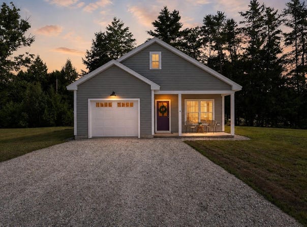 4 Brighton's Way, Poland, ME 04274