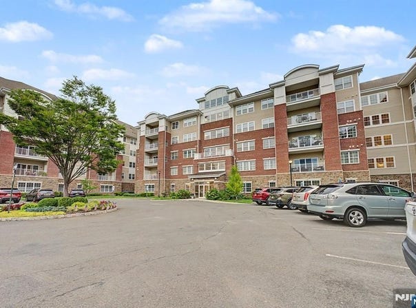 10301 Warrens Way, Wanaque, NJ 07465