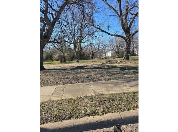 2115 S Denley Drive, Dallas, TX 75216