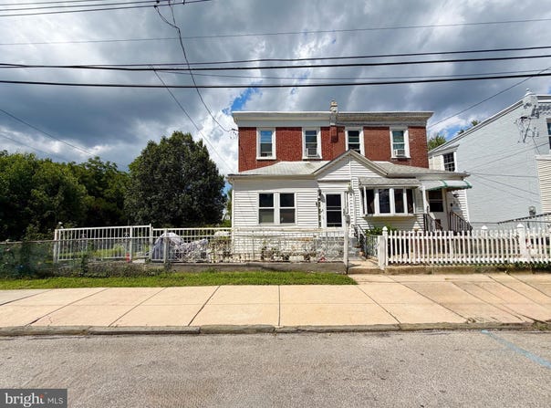 32 S 12TH Street, DARBY, PA 19023