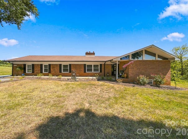 4286 Hall Dairy Road, Claremont, NC 28610