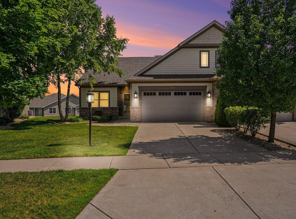 9354 W 107th Place, St. John, IN 46373