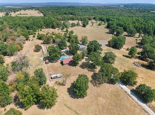 410485 E 1910 Road, Antlers, OK 74523