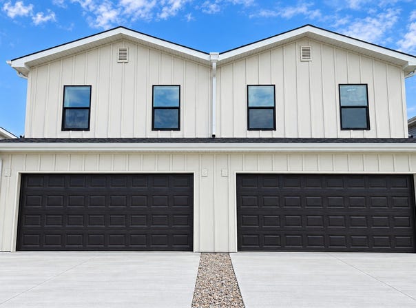 1021 Gwyn Ave, North Platte, NE 69101