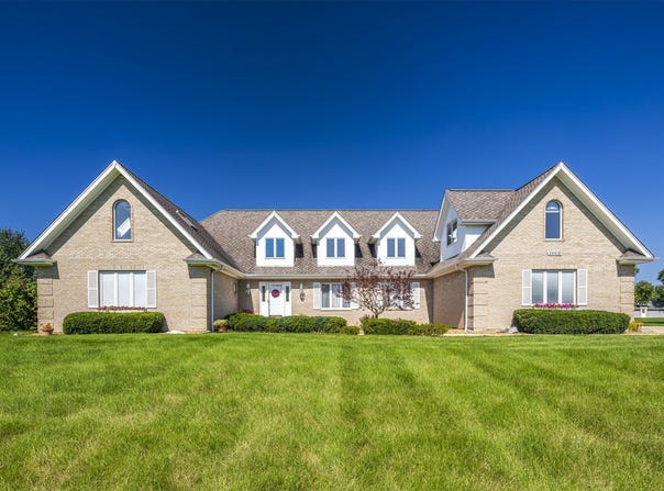 26618 S Winfield Road, Monee, IL 60449