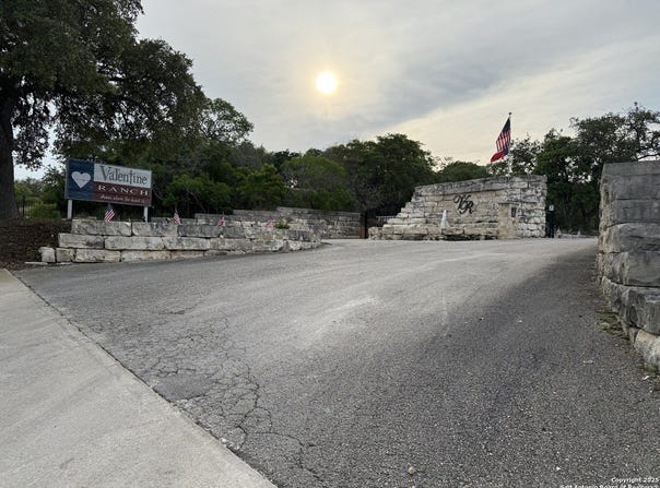 433 Pr 1706, Helotes, TX 78023