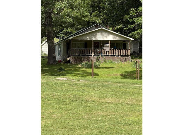 10256 Otter Drive, Neosho, MO 64850