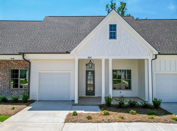 317 Cottage View, OXFORD, MS 38655