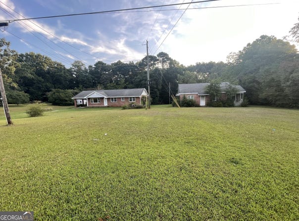 541 Highway 18 W, Barnesville, GA 30204