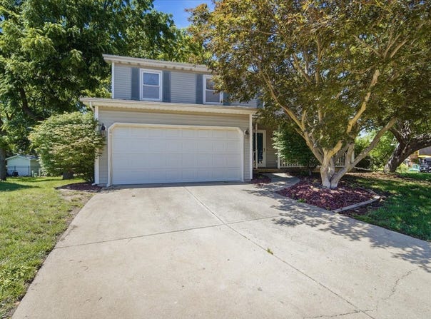 1301 Chadwick Drive, Normal, IL 61761
