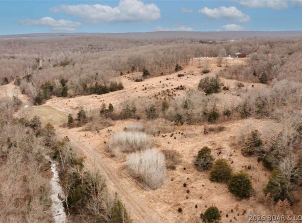 21657 Sawmill Road, Versailles, MO 65084