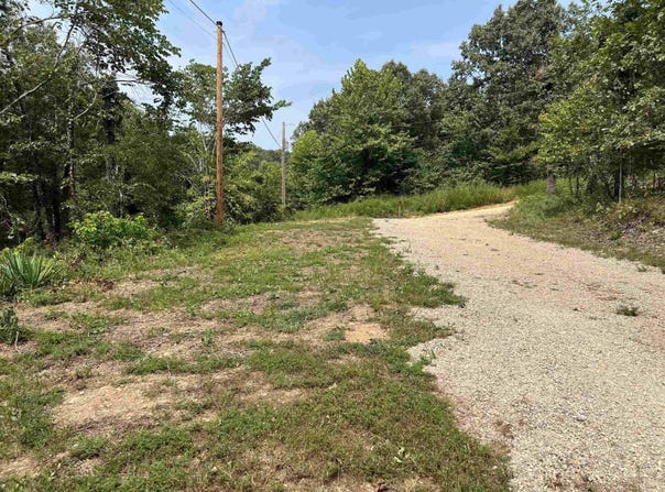 528 Black Oak Road, Mammoth Spring, AR 72554