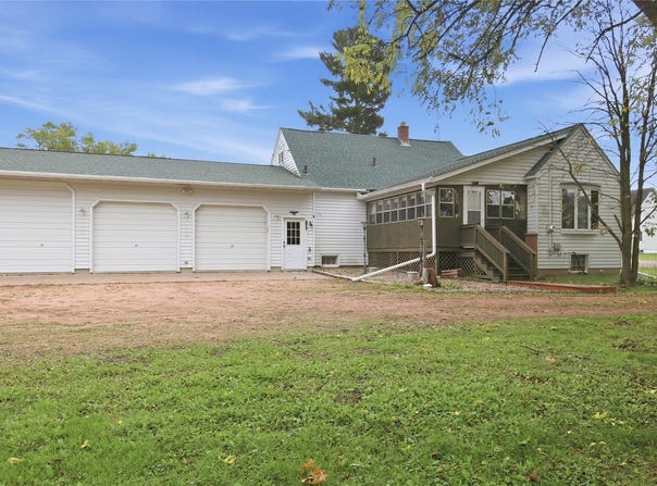 529 W Maple Street, Stanley, WI 54768
