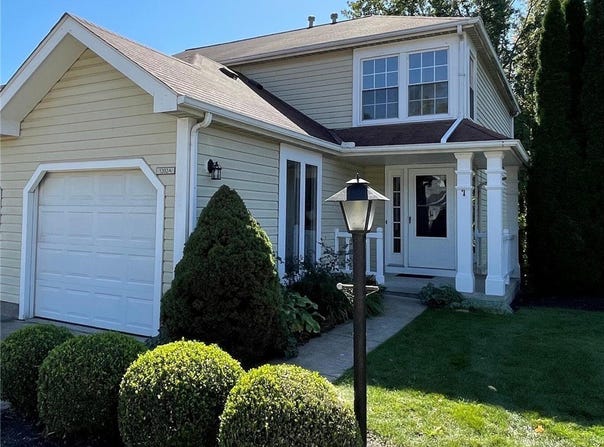 1202 Pinecrest Place, Willoughby, OH 44094