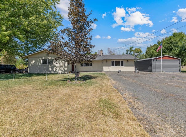 2539 Lotus Lane, Central Point, OR 97502