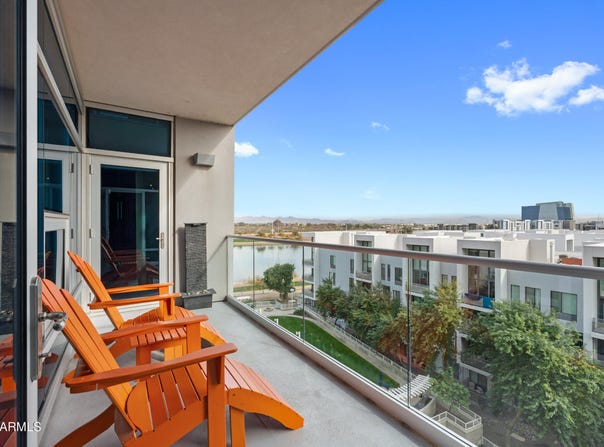140 E RIO SALADO Parkway, Tempe, AZ 85281