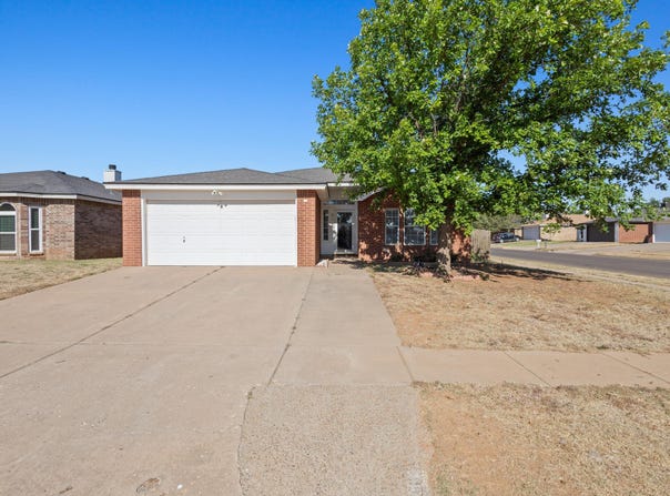 802 Genoa Avenue, Lubbock, TX 79416