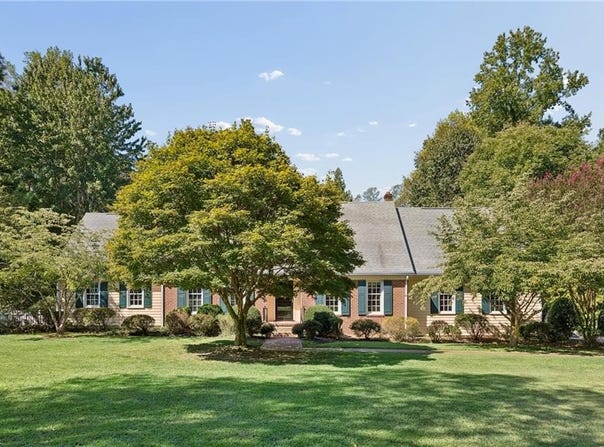 285 E Queens Drive, Williamsburg, VA 23185