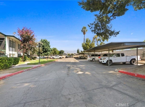1735 E Washington, Colton, CA 92324