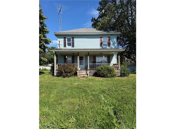 7035 Bear Road SE, Amsterdam, OH 43903