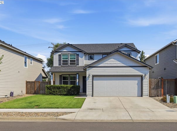 5270 SQUIRREL St, Springfield, OR 97478