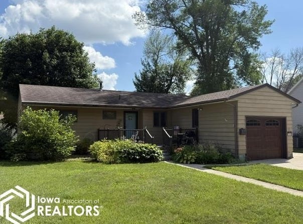 1508 E Lucas Street, Algona, IA 50511