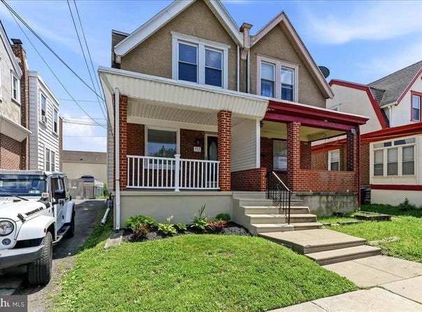 712 PUSEY Avenue, COLLINGDALE, PA 19023