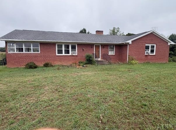 1624 Red Bottom Road, Brookneal, VA 24528
