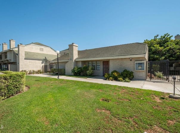 9580 Telegraph Road, Ventura, CA 93004