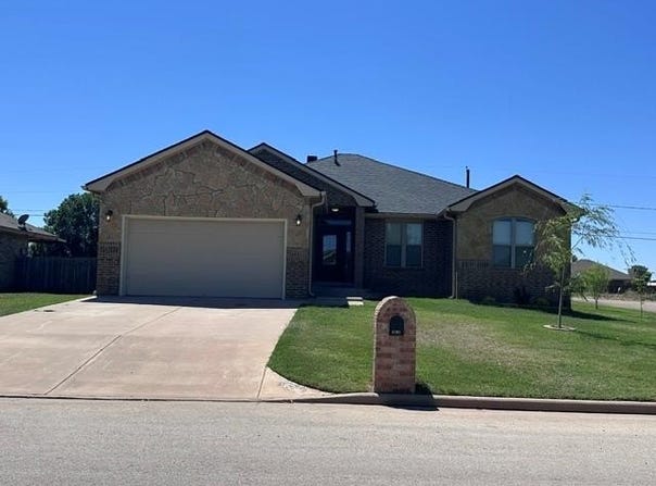 4201 Midland Ave, Snyder, TX 79549