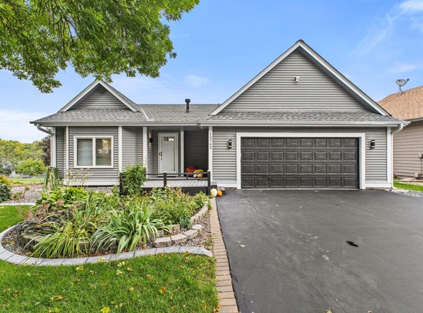 13762 93rd Place N, Maple Grove, MN 55369