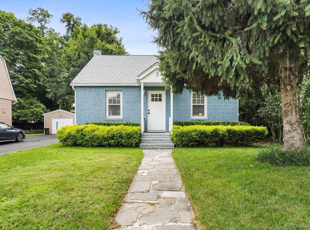 5 W Maple Avenue, Suffern, NY 10901