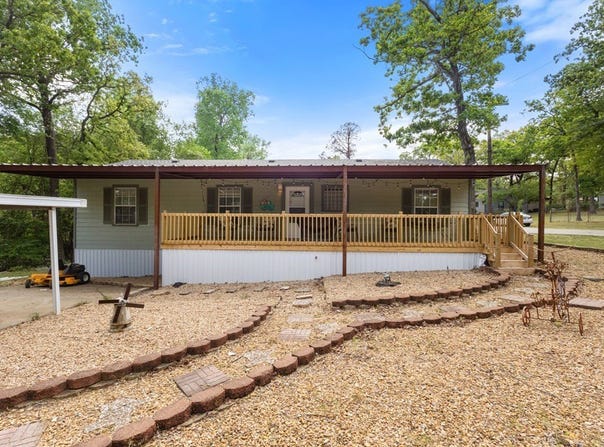 1101 Doe Run Drive, Tool, TX 75143