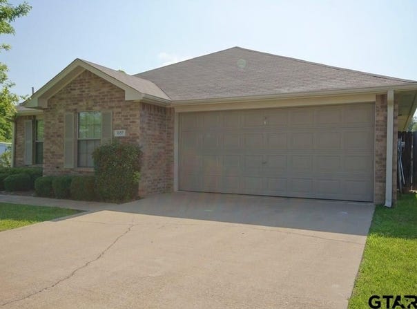 703 Memory Ln, Whitehouse, TX 75791
