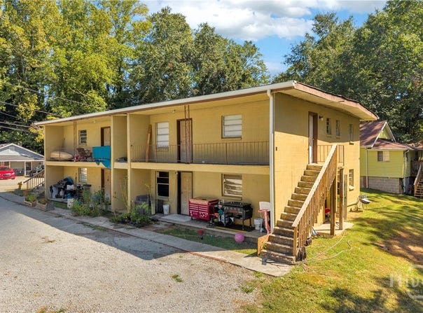 65 Hughes Street, Toccoa, GA 30577