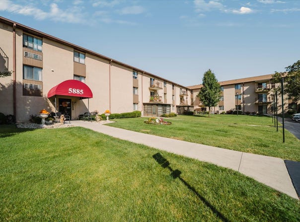5885 Beechcroft Road, Columbus, OH 43229