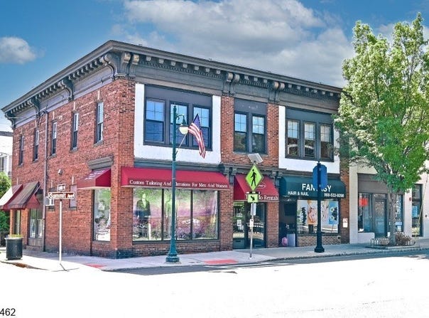 53 Summit Ave, Summit City, NJ 07901-3613