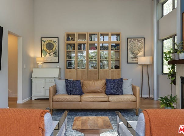 5936 Barton Ave, Los Angeles, CA 90038