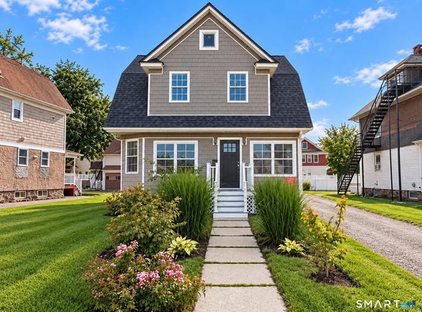 44 Locust Avenue, Danbury, CT 06810