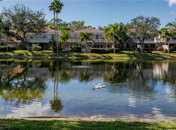 5353 Cove Cir, NAPLES, FL 34119
