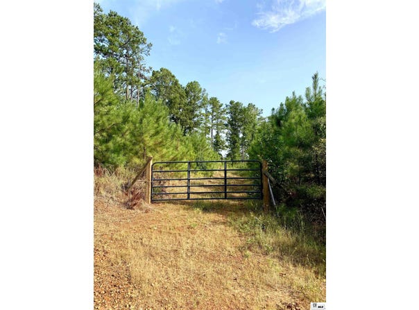 1094 ROACH ROAD, Choudrant, LA 71227