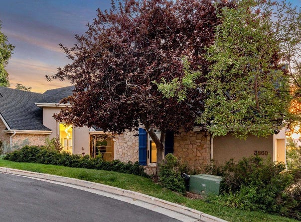 3860 S HIGHLAND Ct E, Bountiful, UT 84010