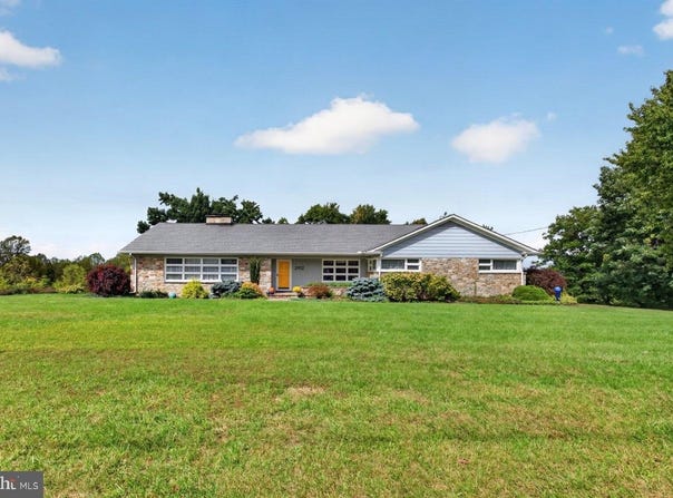 2912 PARK AVE, MANCHESTER, MD 21102