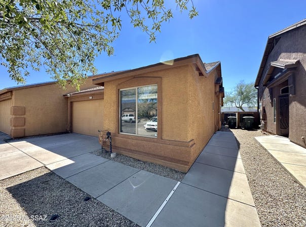 1958 E Calle Corza, Tucson, AZ 85706