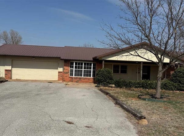 491 Holstein Circle, Sterling, OK 73567