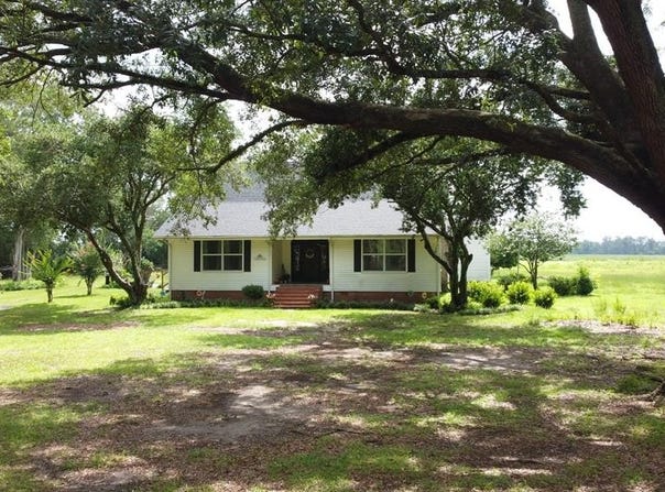 225 J M Odom Road, Moultrie, GA 31788