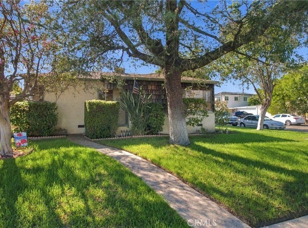 2043 N Maple, Burbank, CA 91505