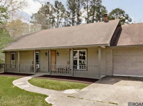 14162 Forest Glen Ln, Walker, LA 70785